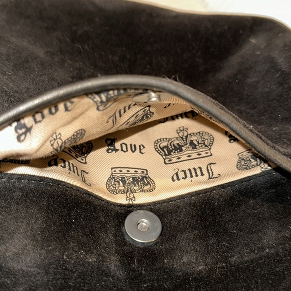 Juicy Couture Crossbody Bag in Black Velvet - Picture 5 of 6